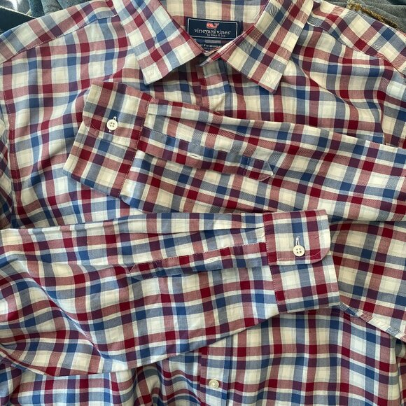 Vineyard Vines Men's 100% Cotton Classic Fit Murray Button-Down (XL) - Picture 3 of 9